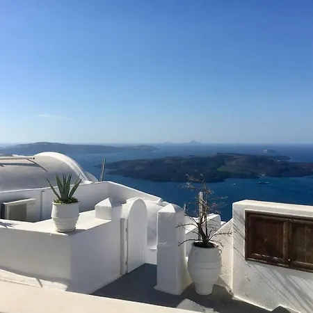 Stefani Cave House Santorini