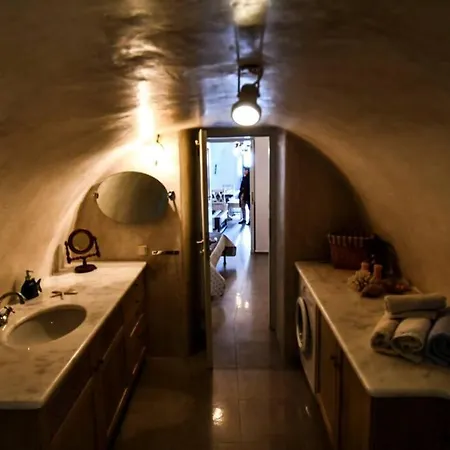 아파트 Stefani Cave House Santorini *